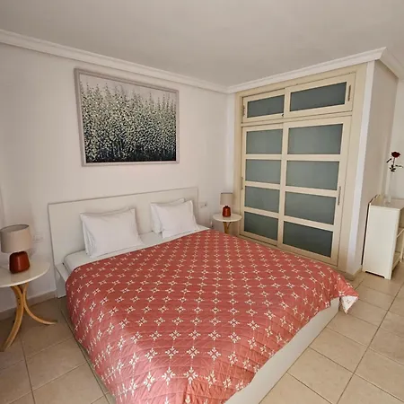 Atlantic Breeze Puerto de Santiago (Tenerife)